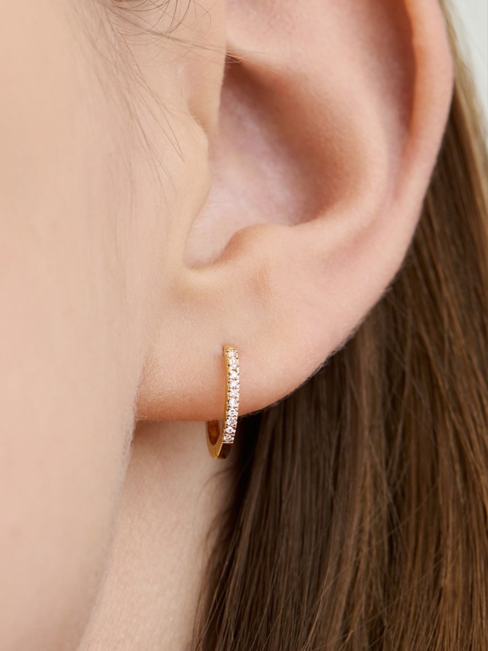 Mejuri Gold Pavé Huggie Earrings - Picture 5 of 5